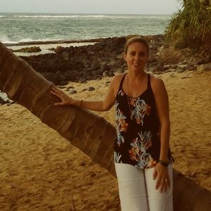 Meet your Posher, Jenn